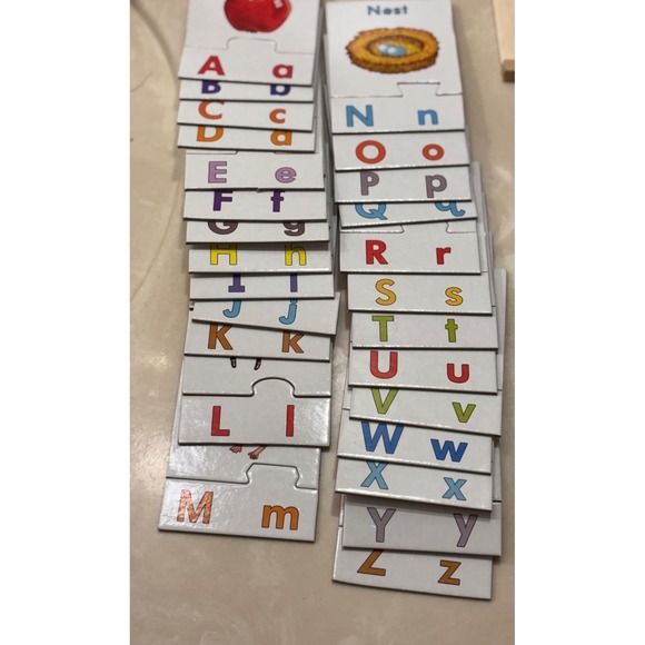 Melissa & Doug Alphabet Puzzle Cards Kid OS Multi Excellent Educational 26 Cards - Picture 5 of 8